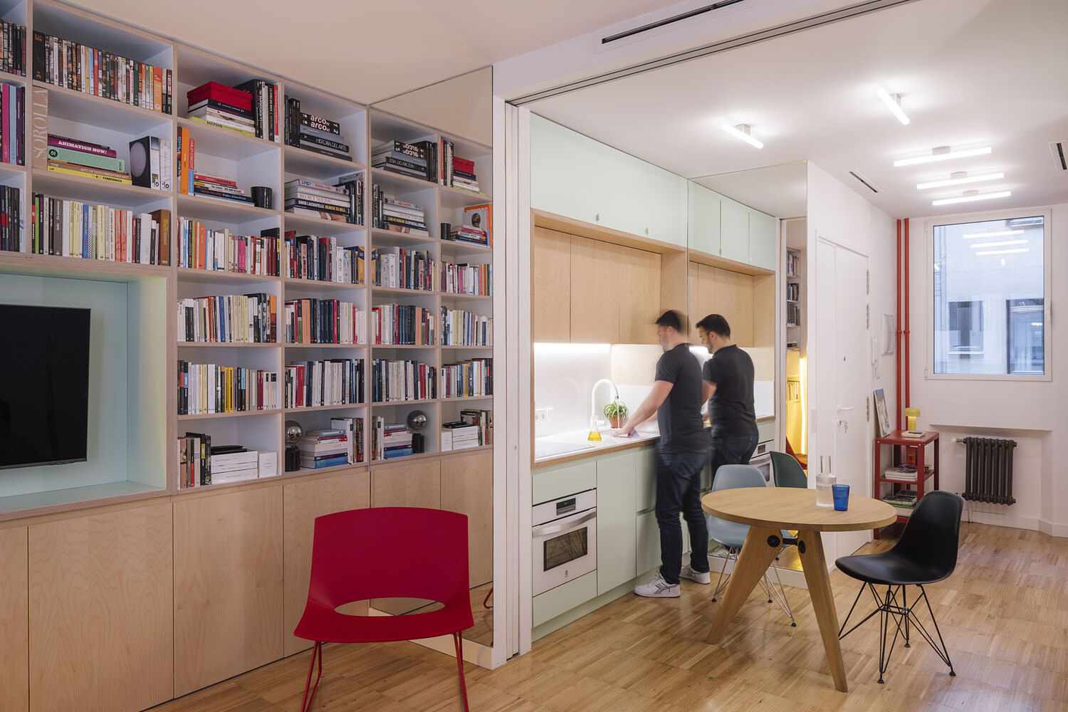 This Versatile Condominium Renovation Adapts to Lengthen Its Lifespan